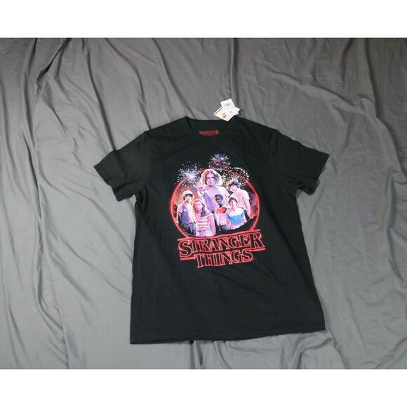 New Stranger Things T Shirt Netflix Womens M Black Multicolor Graphic Print - Picture 1 of 7